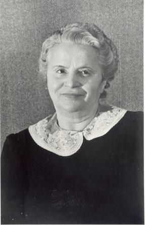 Ernestina Sally Kalter-Nadel