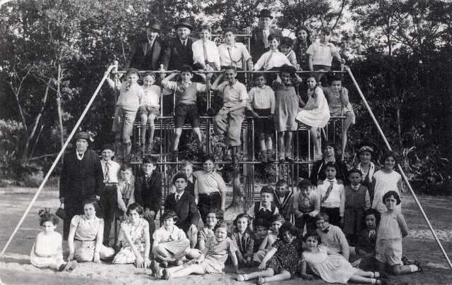 Uitje van de Joodse School Arnhem naar Valkeveen, 15 juni 1934