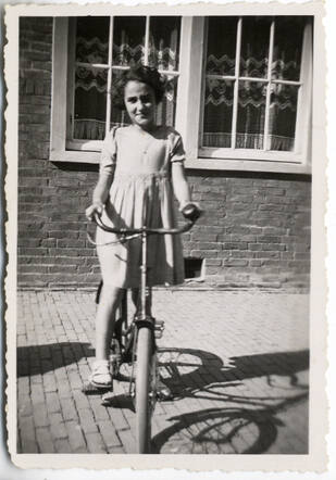 Greta Springer