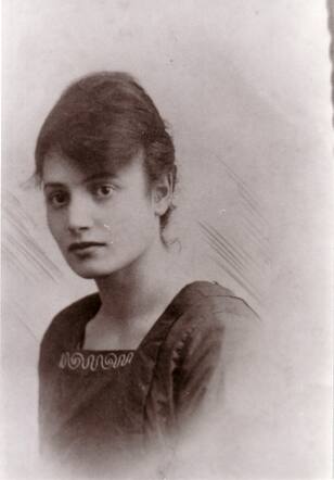 Marianne Eliasar-Coster