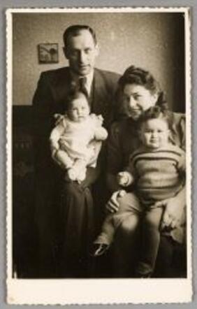 Portretfoto gezin  Samuel Emanuel Poons