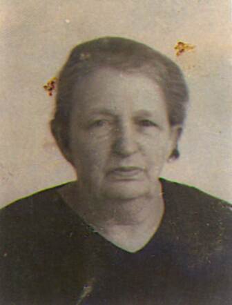 Roosje Velleman-Quiros