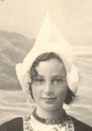 Henriette Zomerplaag (cutting)