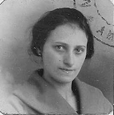 Grietje Halverstad-van Kleeff ---- Amsterdam, 14 augustus 1895 – Bussum, 8 april 1984  kaart 745-1493