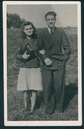 Branca Philips en Appie, ca. 1935