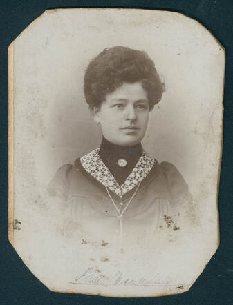 Sara Emmering-Goge