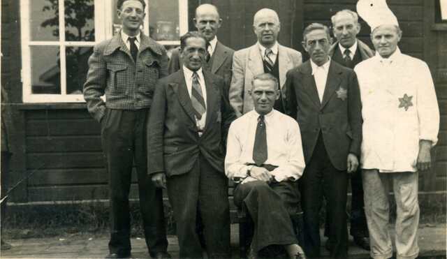 Abraham Blitz in werkkamp Diever, 1942.