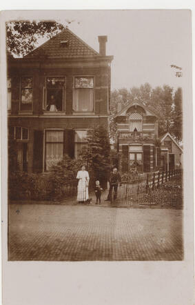 (R) Alexander Jozef Stibbe en (L) Martha Stibbe- Löwenstein 1912