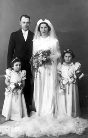 Margot Babette Baum at the wedding of Naftali and Sara Berger-Berglas