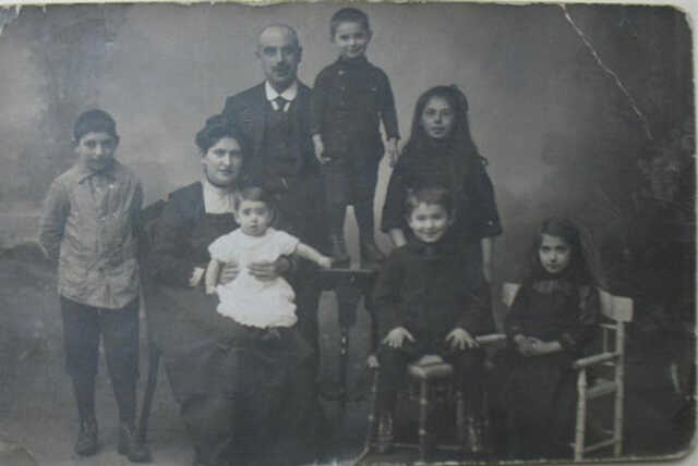 Gezin Troostwijk-De Leeuwe, 1913. 
