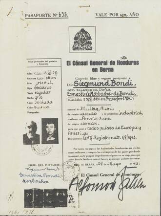 Hondurees paspoort (kopie), mogelijk nagemaakt, op naam van het echtpaar Bondi
