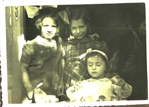 Carla Bromet (on the right in the back) with two friends
