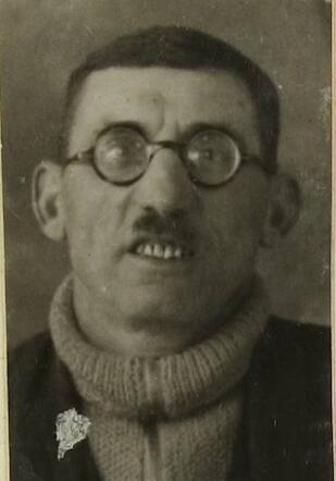 Bron: Stadsarchief Amsterdam Marktvergunning   Abraham Bruinvelds 14-11-1876  28-5-1943