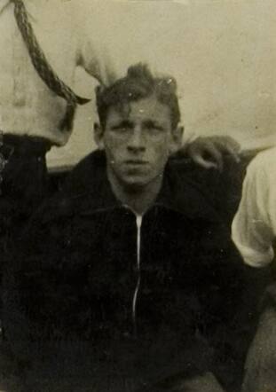 Bron: Stadsarchief Amsterdam Marktvergunning   Abraham Buitekant 18-6-1915  30-9-1942 kaart 012910_002