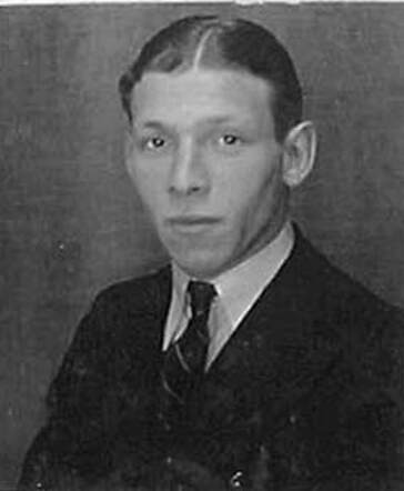Bron: Stadsarchief Amsterdam Marktvergunning   Abraham Buitekant 18-6-1915  30-9-1942 kaart 745-19569v
