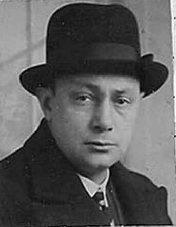 Bron: Stadsarchief Amsterdam Marktvergunning  Abraham de Groot 25-3-1899  28-2-1943