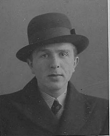 Bron: Stadsarchief Amsterdam Marktvergunning   Abraham Morpurgo  3-10-1910  8-1-1944