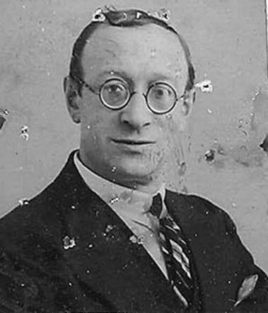 Bron: Stadsarchief Amsterdam Marktvergunning   Abraham Schaap 24-5-1884 28-9-1942 kaart dd 16-3-1936 kaart nr 745-3551