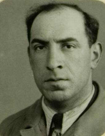 Bron: Stadsarchief Amsterdam Marktvergunning   Alexander Fransman 2-1-1904 30-9-1942 kaart nr 013175_002
