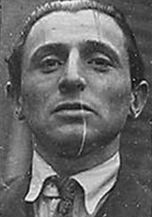 Bron: Stadsarchief Amsterdam Marktvergunning  Aron Gans 27-9-1898  12-10-1942