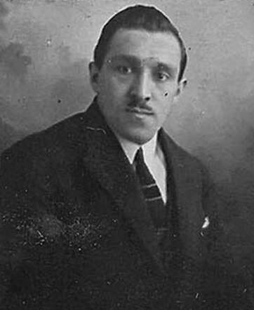 Bron: Stadsarchief Amsterdam Marktvergunning   Barend Broekman 20-8-1892  28-5-1943 kaart dd 1-12-1922 kaart nr 745-6271