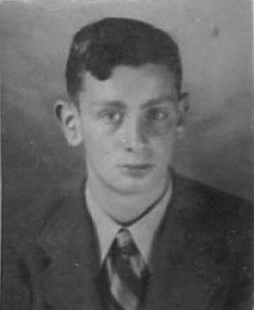 Bron: Stadsarchief Amsterdam Marktvergunning   Barend Gobits 21-1-1923  30-9-1942  kaart 745-16695v