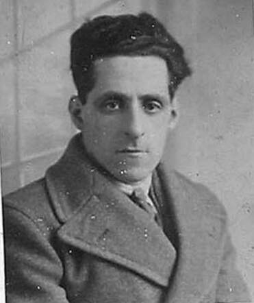 Bron: Stadsarchief Amsterdam Marktvergunning   David Overste 19-4-1906  21-5-1943