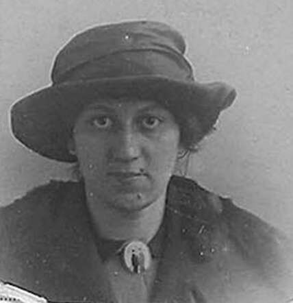   Debora Pach-de Vries 