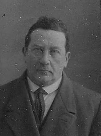 Bron: Stadsarchief Amsterdam Marktvergunning   Elkan Lemberger 28-12-1882  16-4-1943
