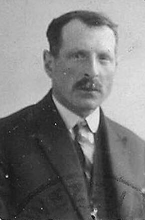 Bron: Stadsarchief Amsterdam Marktvergunning   Elkan Spijer 17-11-1883  15-12-1942  kaart dd 12-5-1929