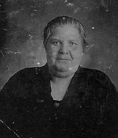  Esther Bromet-Morpurgo  