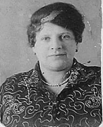 Bron: Stadsarchief Amsterdam Marktvergunning   Hanna Velleman overleden 6-10-1939 getrouwd met Hijman de Jong 27-2-1887  19-10-1942