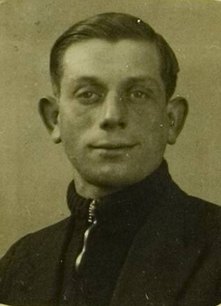 Bron: Stadsarchief Amsterdam Marktvergunning   Hartog Scheffer 17-7-1914  15-12-1944 kaart nr 015234_002