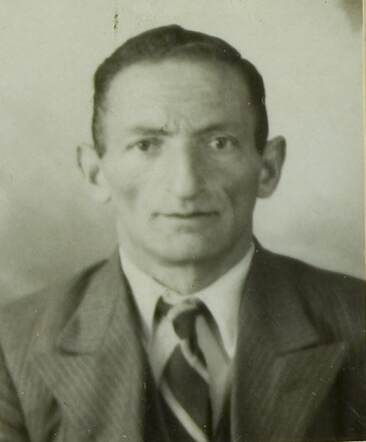 Bron: Stadsarchief Amsterdam Marktvergunning   Hartog Schelvis 26-8-1893  30-9-1942 kaart dd onbekend kaartnr 015239_002