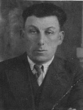 Bron: Stadsarchief Amsterdam Marktvergunning   Heiman Polak 8-7-1892  31-8-1943  kaart dd 1-1-1935