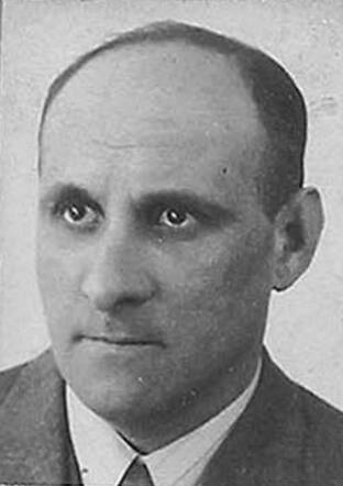 Bron: Stadsarchief Amsterdam Marktvergunning   Herman Overste 28-9-1903  31-8-1943
