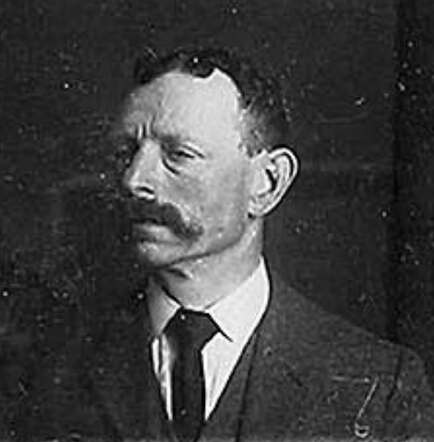 Bron: Stadsarchief Amsterdam Marktvergunning   Hijman de Vries 11-8-1863   20-10-1941