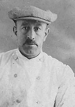 Bron: Stadsarchief Amsterdam Marktvergunning   Hijman Polak 10-7-1881  19-10-1942  kaart dd 27-10-1930