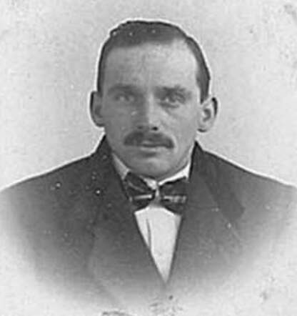Bron: Stadsarchief Amsterdam Marktvergunning   Isaac du Pont 24-2-1893  4-8-1936 kaart dd 1-12-1922 kaart nr 745-7247