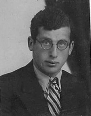 Bron: Stadsarchief Amsterdam Marktvergunning   Jacob Kesner 24-7-1918  31-3-1944  kaart 745-16839v