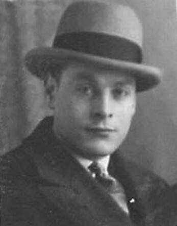Bron: Stadsarchief Amsterdam Marktvergunning   Jacob Knoop 19-3-1907 kaart dd 18-3-1931 kaart 745-9889
