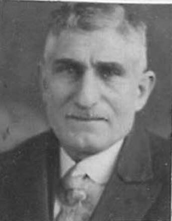 Bron: Stadsarchief Amsterdam Marktvergunning   Jacob Smeer 21-5-1866  1-10-1936  kaart dd 3-8-1931