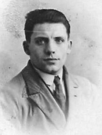 Bron: Stadsarchief Amsterdam Marktvergunning   Jacob Vaz Dias 22-12-1899 28-2-1943 kaart dd 1-12-1922 kaart 745-15059