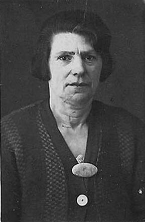 Bron: Stadsarchief Amsterdam Marktvergunning    Johanna de Groot-Beem 2-8-1879  7-5-1943kaart dd 19-3-1928 kaart nr 745-8124