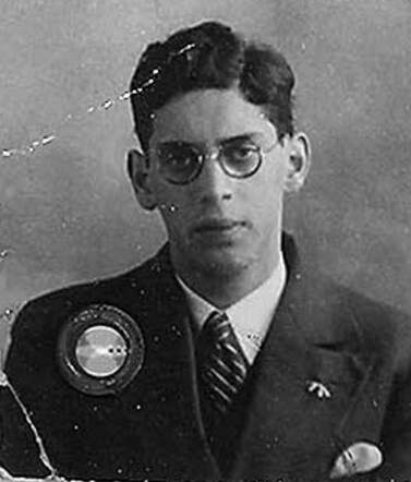Bron: Stadsarchief Amsterdam Marktvergunning   Jonas Ephraim Stork  26-11-1911  3-2-1980  kaart dd 3-4-1939