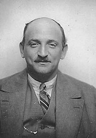 Bron: Stadsarchief Amsterdam Marktvergunning   Joseph Busnach  10-4-1889  30-1-1943