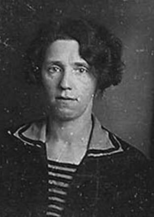 Bron: Stadsarchief Amsterdam Marktvergunning   Judith Pekel-Rodrigues 23-3-1884  26-2-1943 kaart dd 29-6-1925 kaart nr 745-12404
