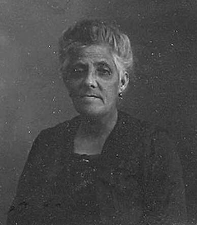 Bron: Stadsarchief Amsterdam Marktvergunning   Lea Overste-Morpurgo  18-5-1870  4-6-1943