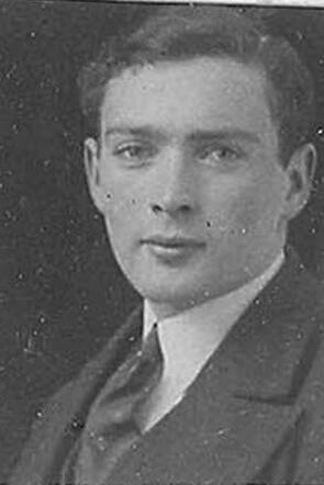 Bron: Stadsarchief Amsterdam Marktvergunning   Leendert van Gelder 28-6-1910  9-4-1943 kaart dd 18-1-1932 kaartnr745-7814