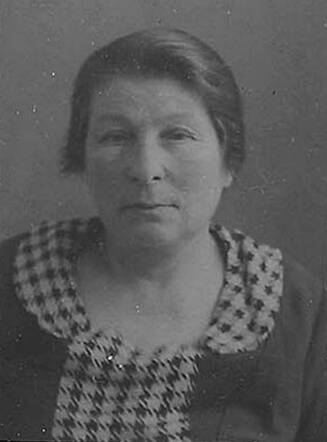 Bron: Stadsarchief Amsterdam Marktvergunning Leentje Cohen-Smeer Schoterland, 20 June 1871 – Auschwitz, 22 October 1943